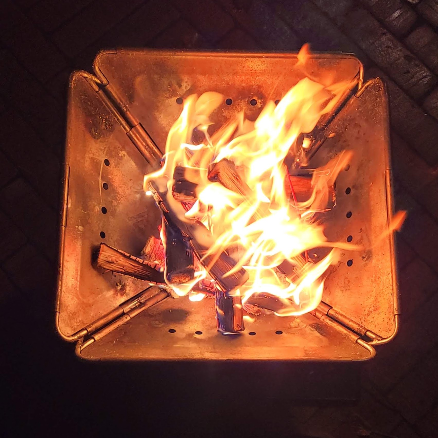 Groenberg Katla Faltgrill in Aktion